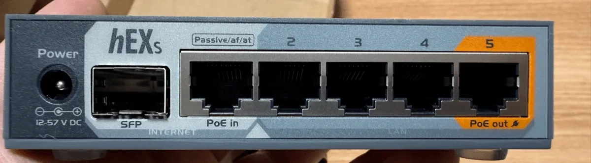 MikroTik hEX S 설치